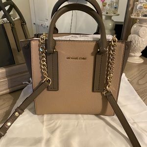 Michael Kors cross body handbag
